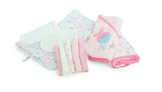 Kit rosa esencial – baño y cuidado para recién nacida